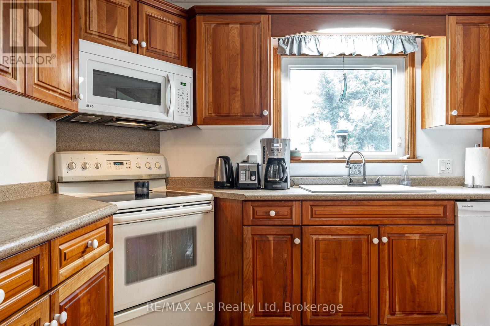 2624 Line 47, Perth East (North Easthope), Ontario  N0K 1J0 - Photo 10 - X13091776