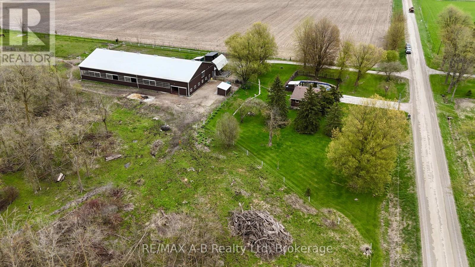 2624 Line 47, Perth East (North Easthope), Ontario  N0K 1J0 - Photo 3 - X13091776