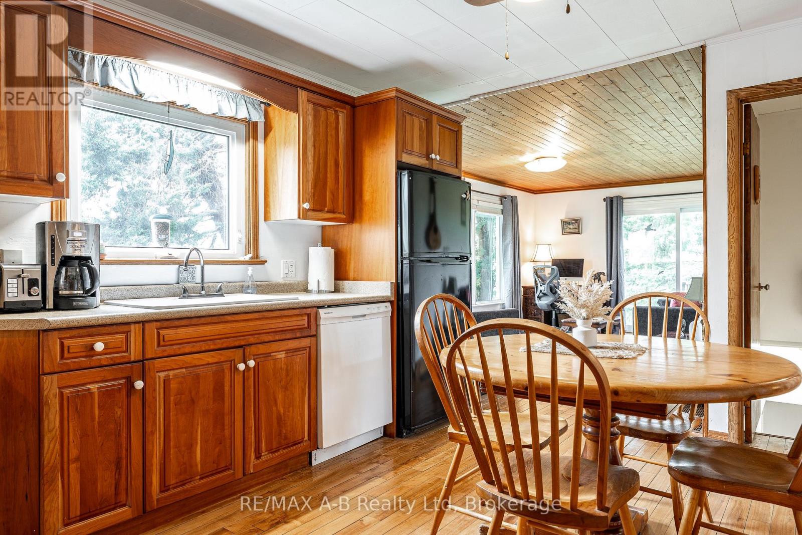 2624 Line 47, Perth East (North Easthope), Ontario  N0K 1J0 - Photo 9 - X13091776