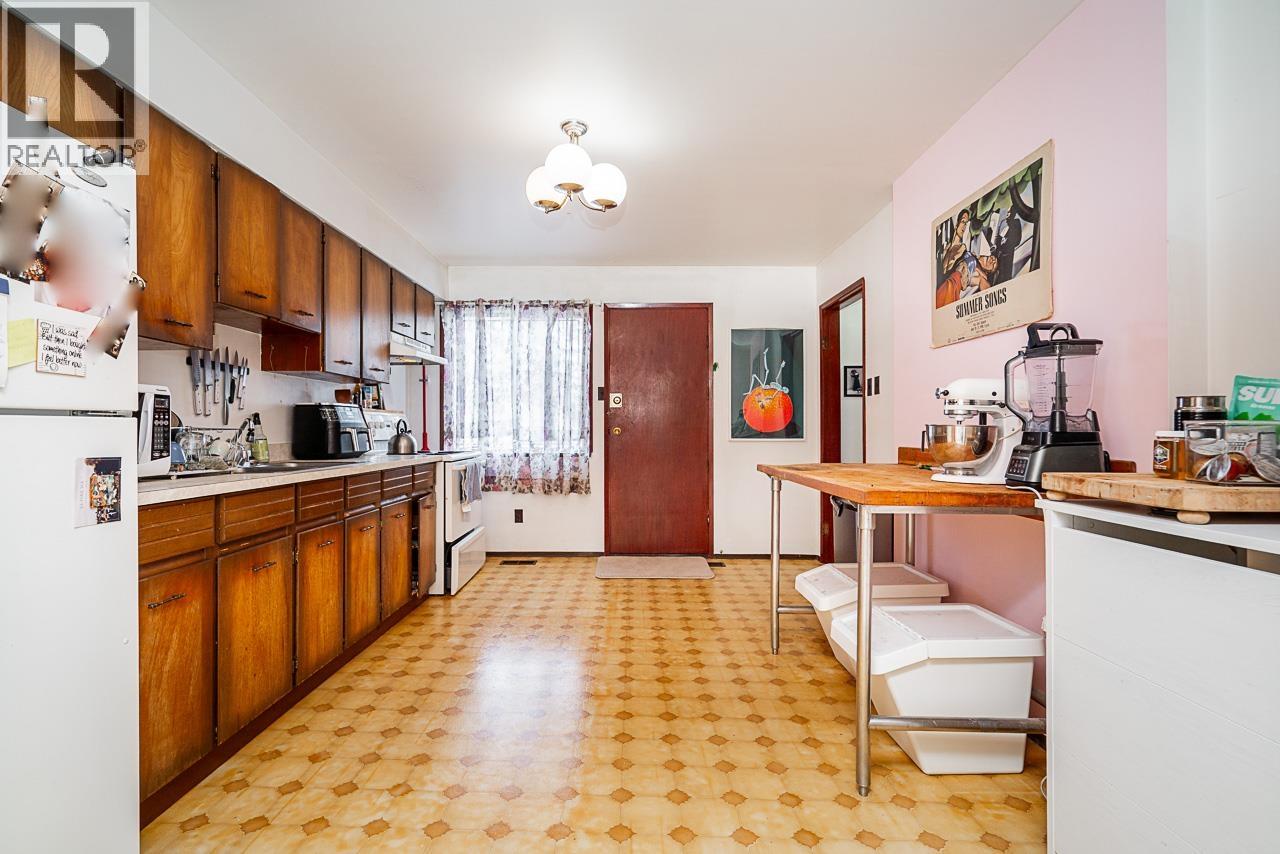 1049 E 11th Avenue, Vancouver, British Columbia  V5T 2G1 - Photo 6 - R3120254