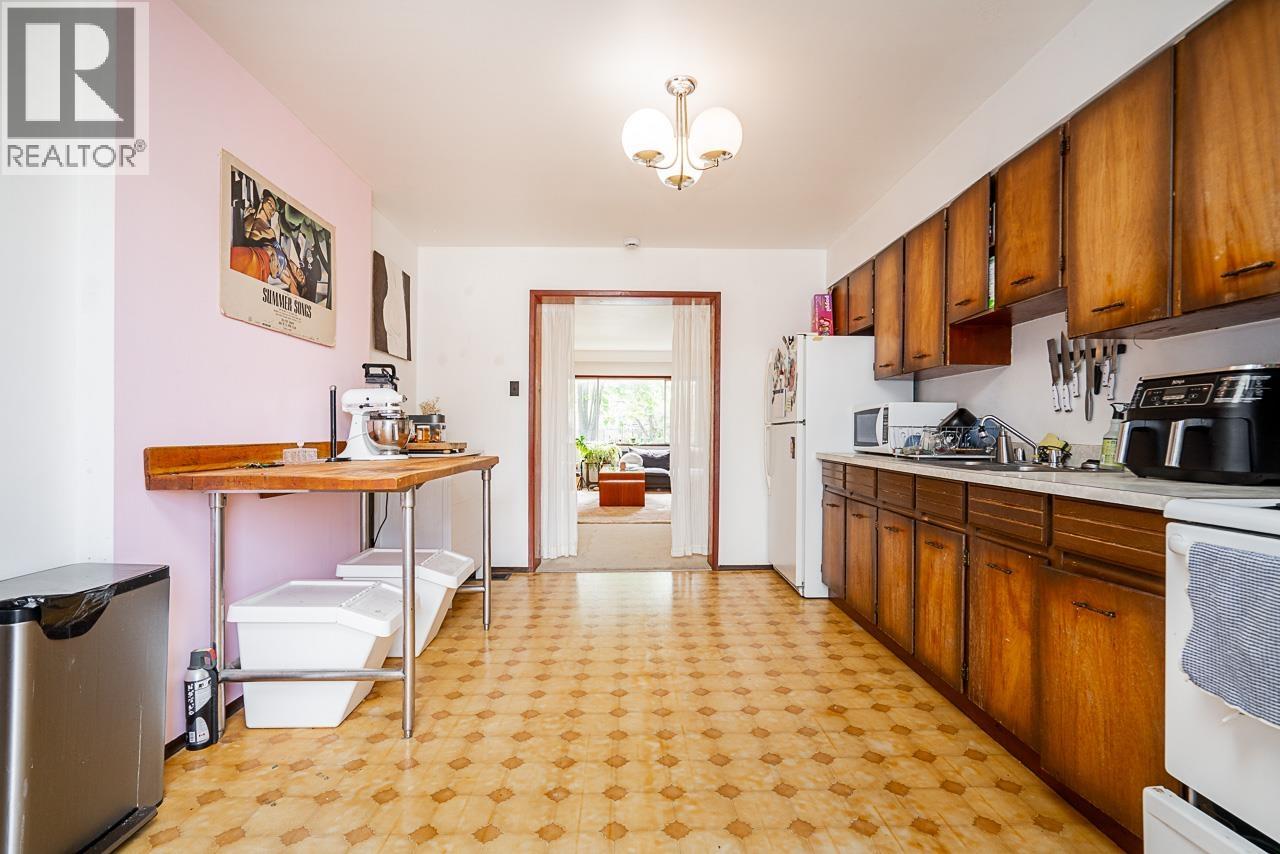 1049 E 11th Avenue, Vancouver, British Columbia  V5T 2G1 - Photo 7 - R3120254