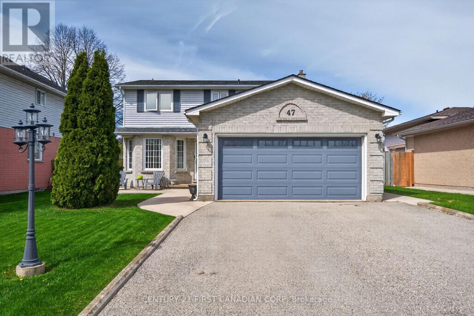 47 SLOANE CRESCENT, London South, Ontario