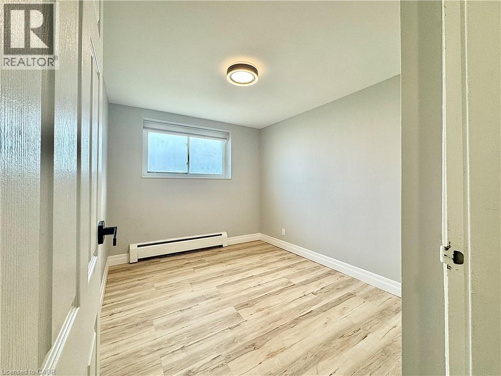 413 Hazel Street Unit# 104, Waterloo, Ontario  N2L 3P7 - Photo 11 - 40827729