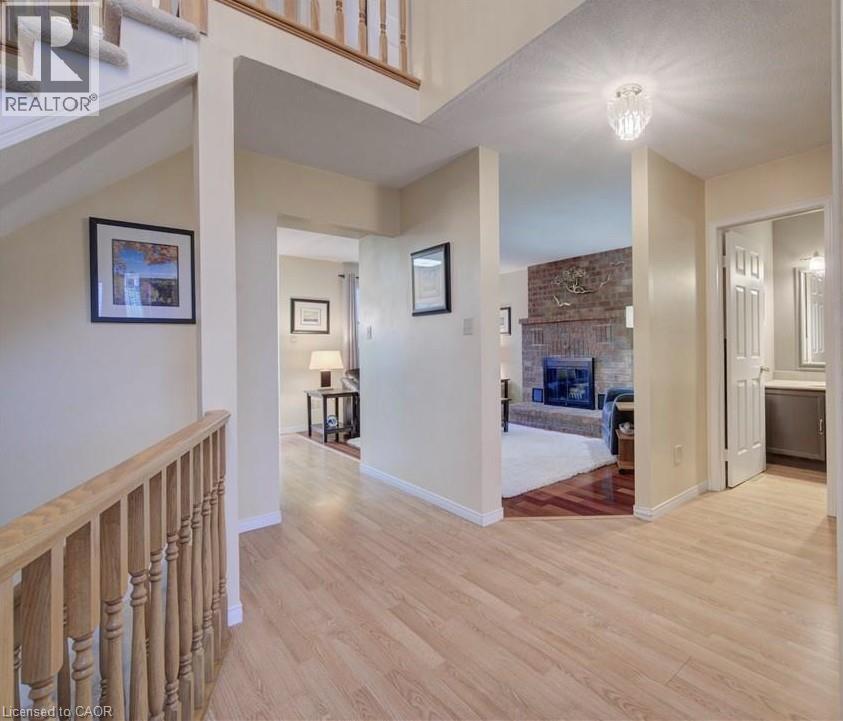 112 West Acres Crescent, Kitchener, Ontario  N2N 3G8 - Photo 3 - 40825553