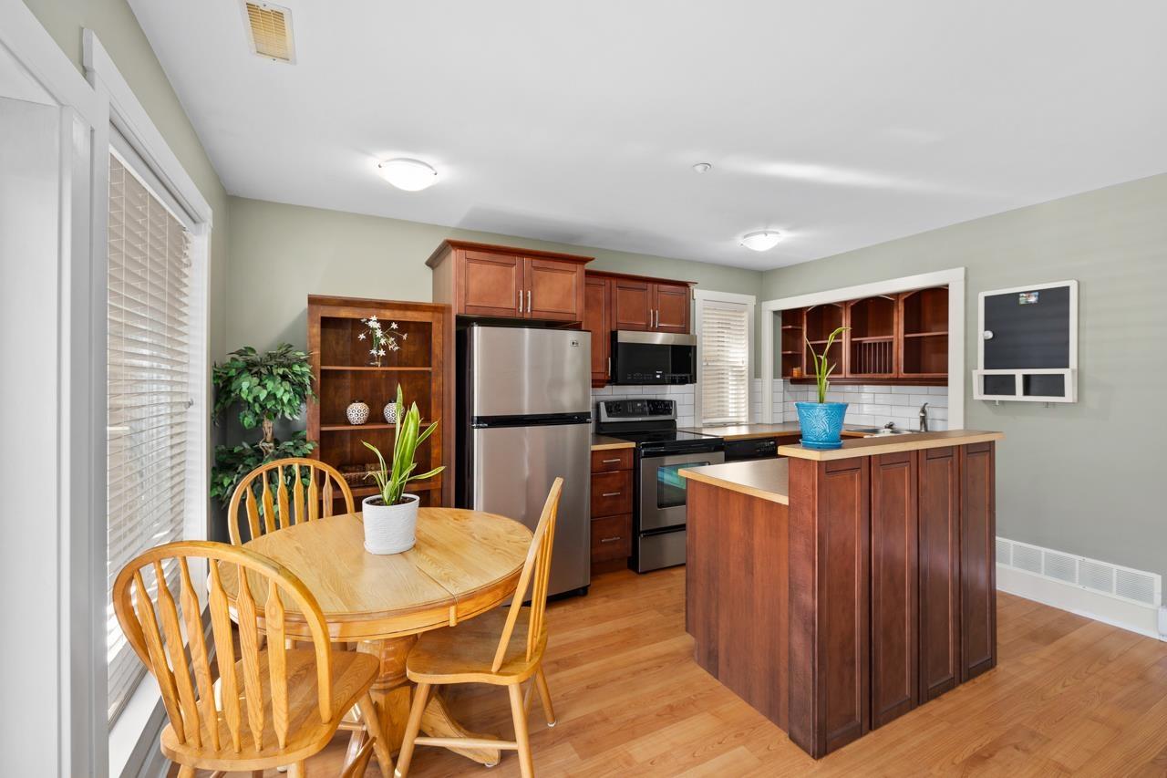15556 Goggs Avenue, White Rock, British Columbia  V4B 2N6 - Photo 32 - R3119630