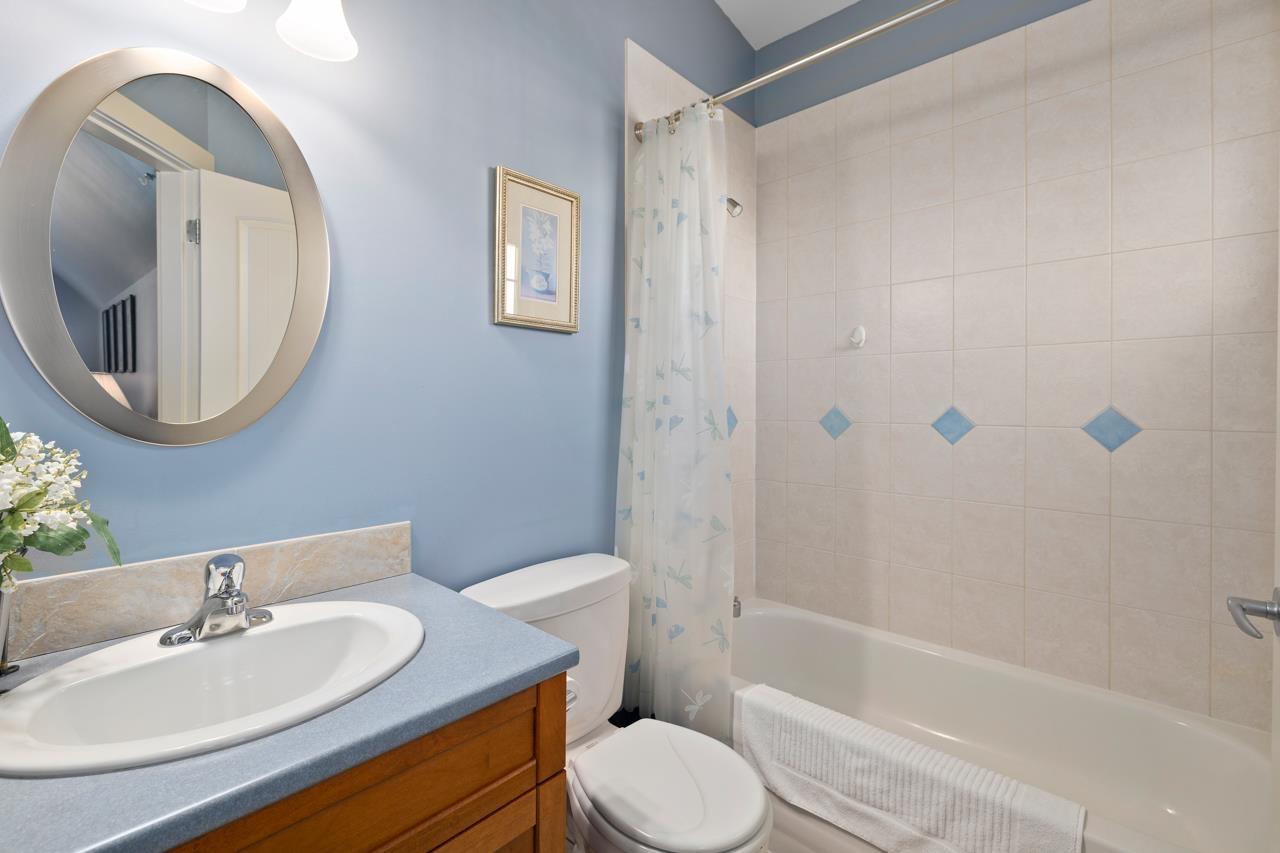 15556 Goggs Avenue, White Rock, British Columbia  V4B 2N6 - Photo 29 - R3119630