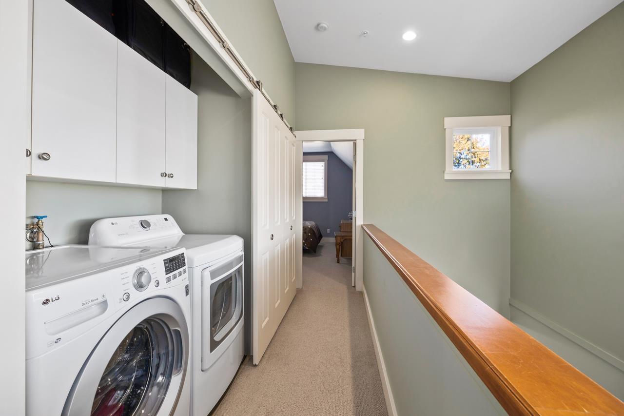 15556 Goggs Avenue, White Rock, British Columbia  V4B 2N6 - Photo 30 - R3119630