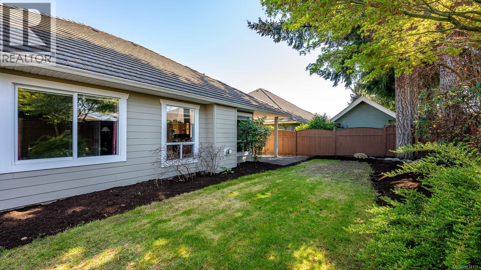 1856 Sussex Dr, Courtenay, British Columbia  V9N 3Z5 - Photo 45 - 1034135