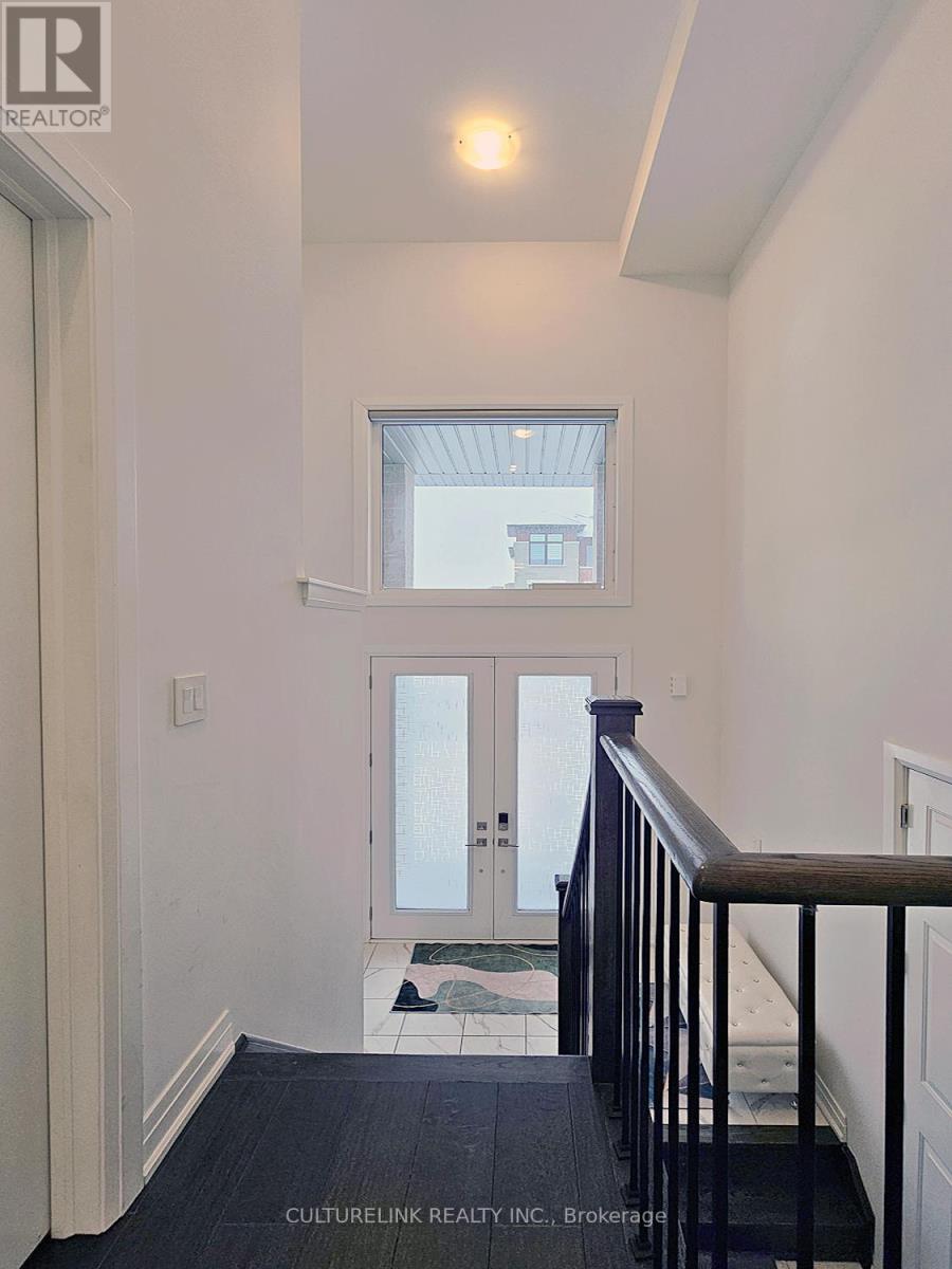 551 New England Court, Newmarket, Ontario  L3X 0M5 - Photo 23 - N13091098