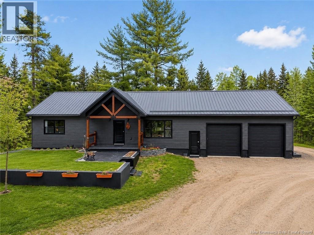 60 Dale Road, Targettville, New Brunswick