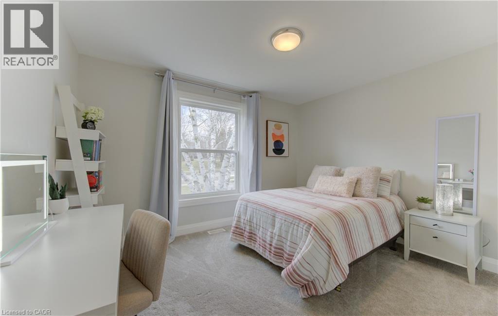 395 Warrington Drive, Waterloo, Ontario  N2L 2P7 - Photo 29 - 40823665