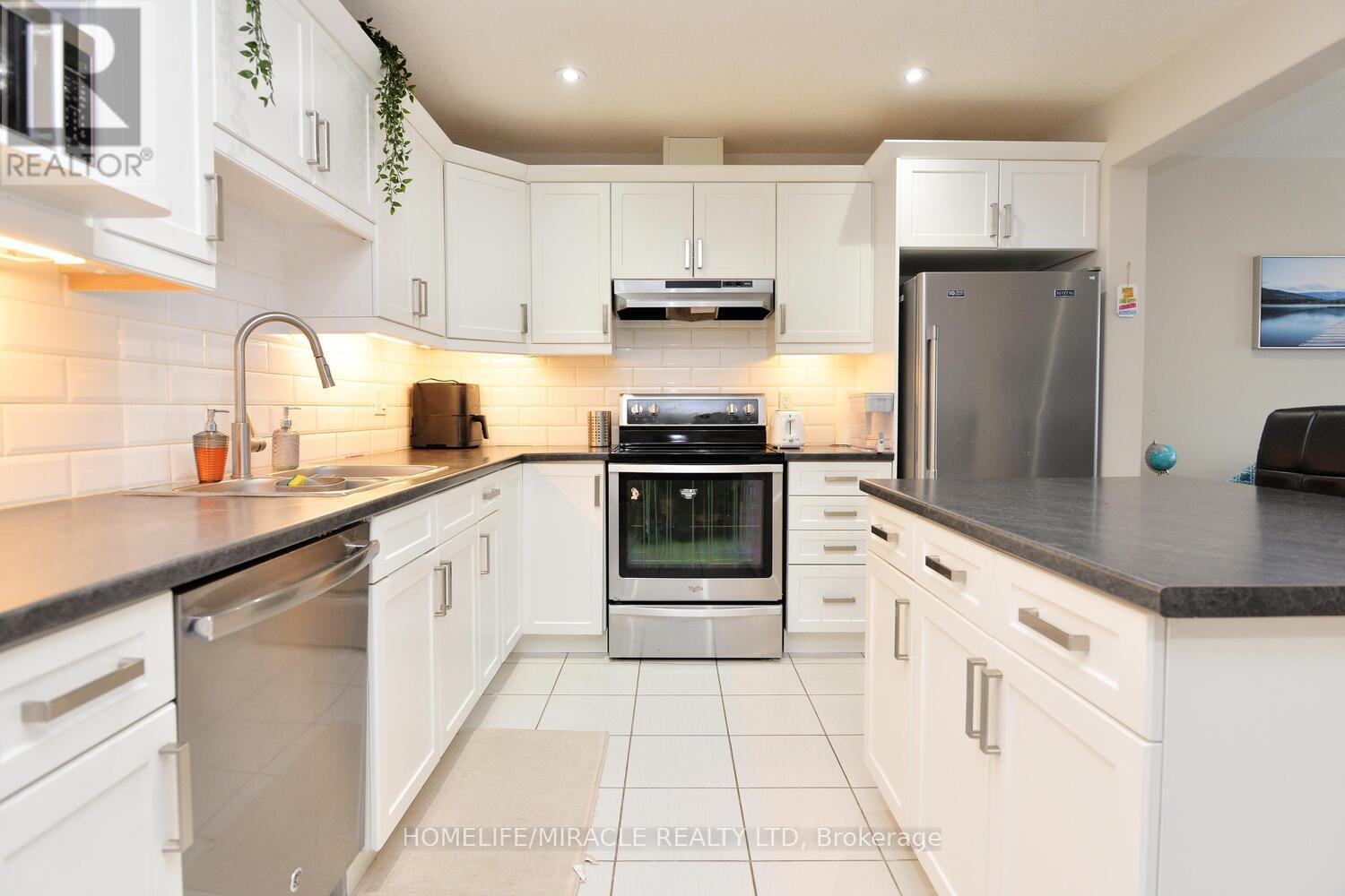 26 Winterton Court, Orangeville, Ontario  L9W 7N5 - Photo 11 - W13091040
