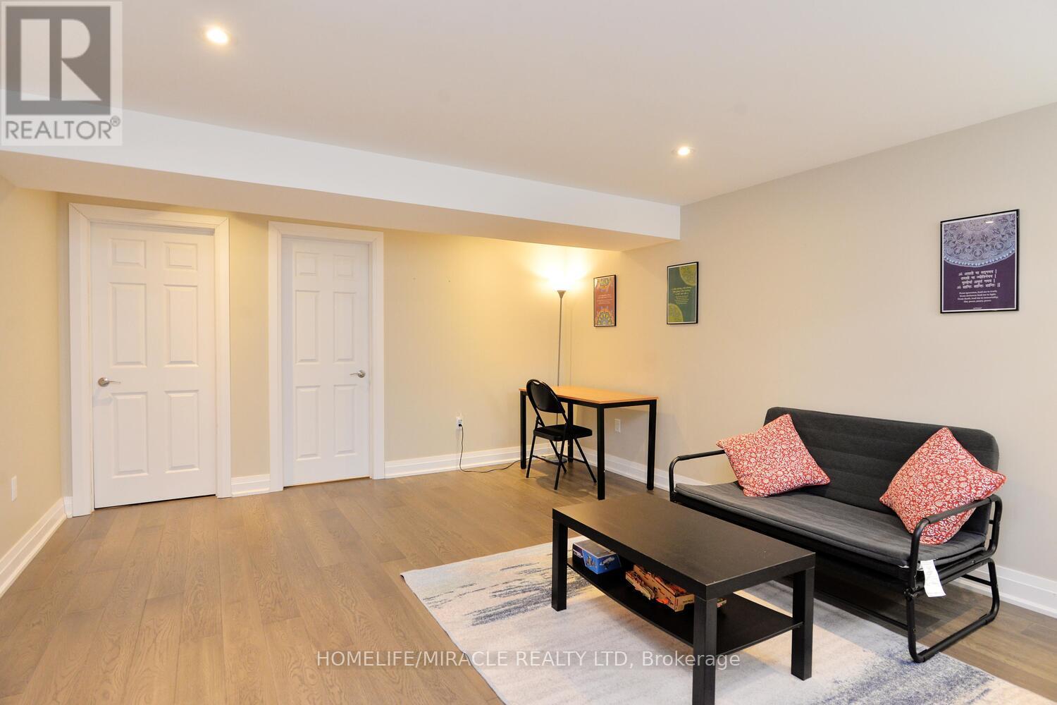 26 Winterton Court, Orangeville, Ontario  L9W 7N5 - Photo 39 - W13091040