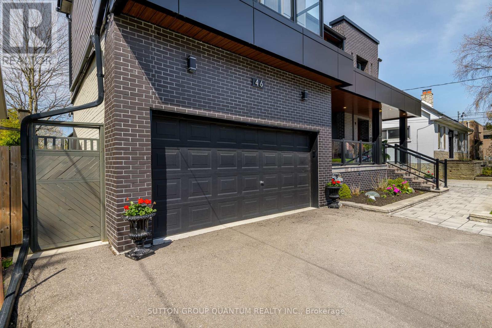 46 Jopling Avenue, Toronto, Ontario  M9B 4G2 - Photo 2 - W13091356