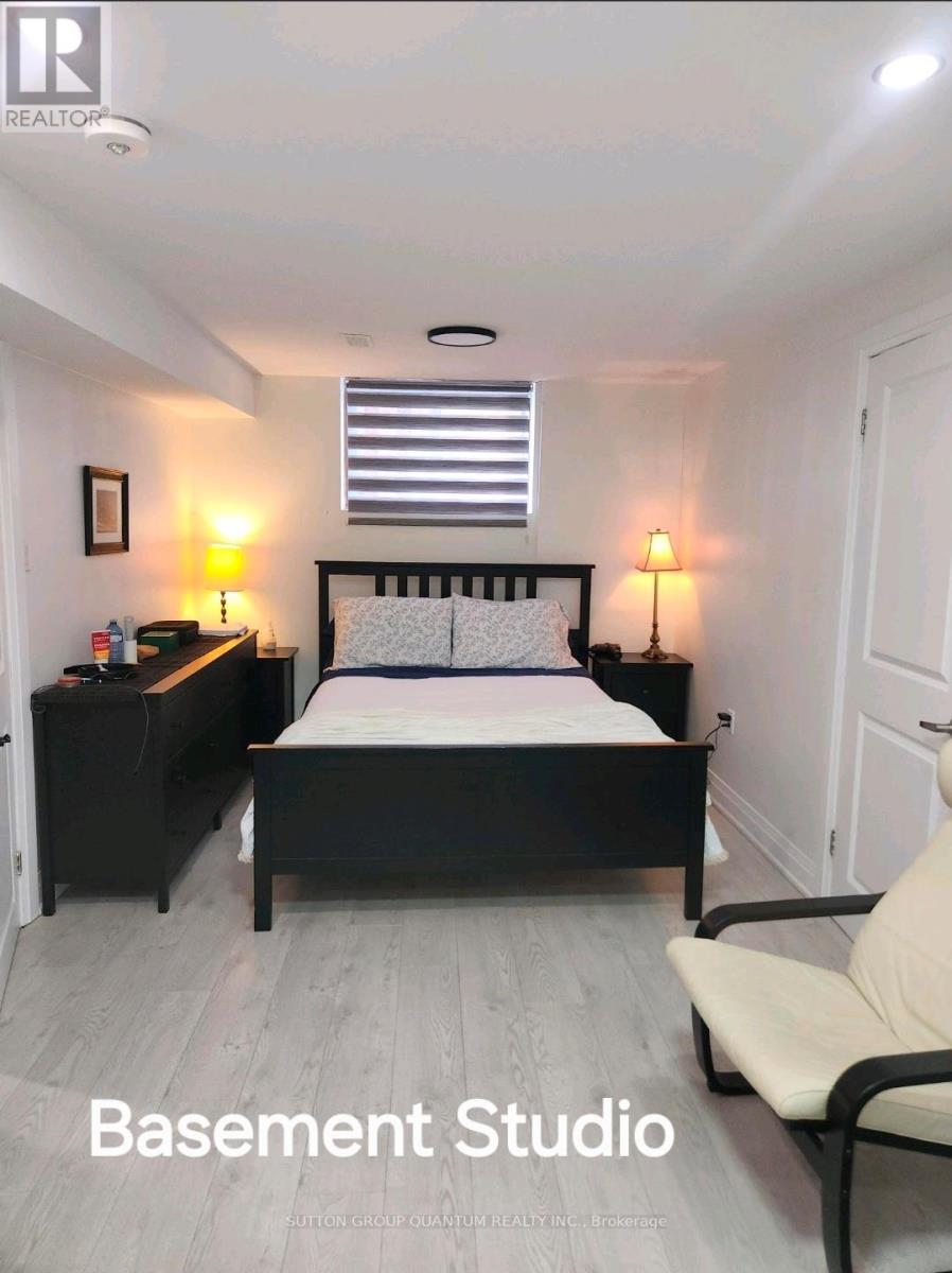 46 Jopling Avenue, Toronto, Ontario  M9B 4G2 - Photo 46 - W13091356