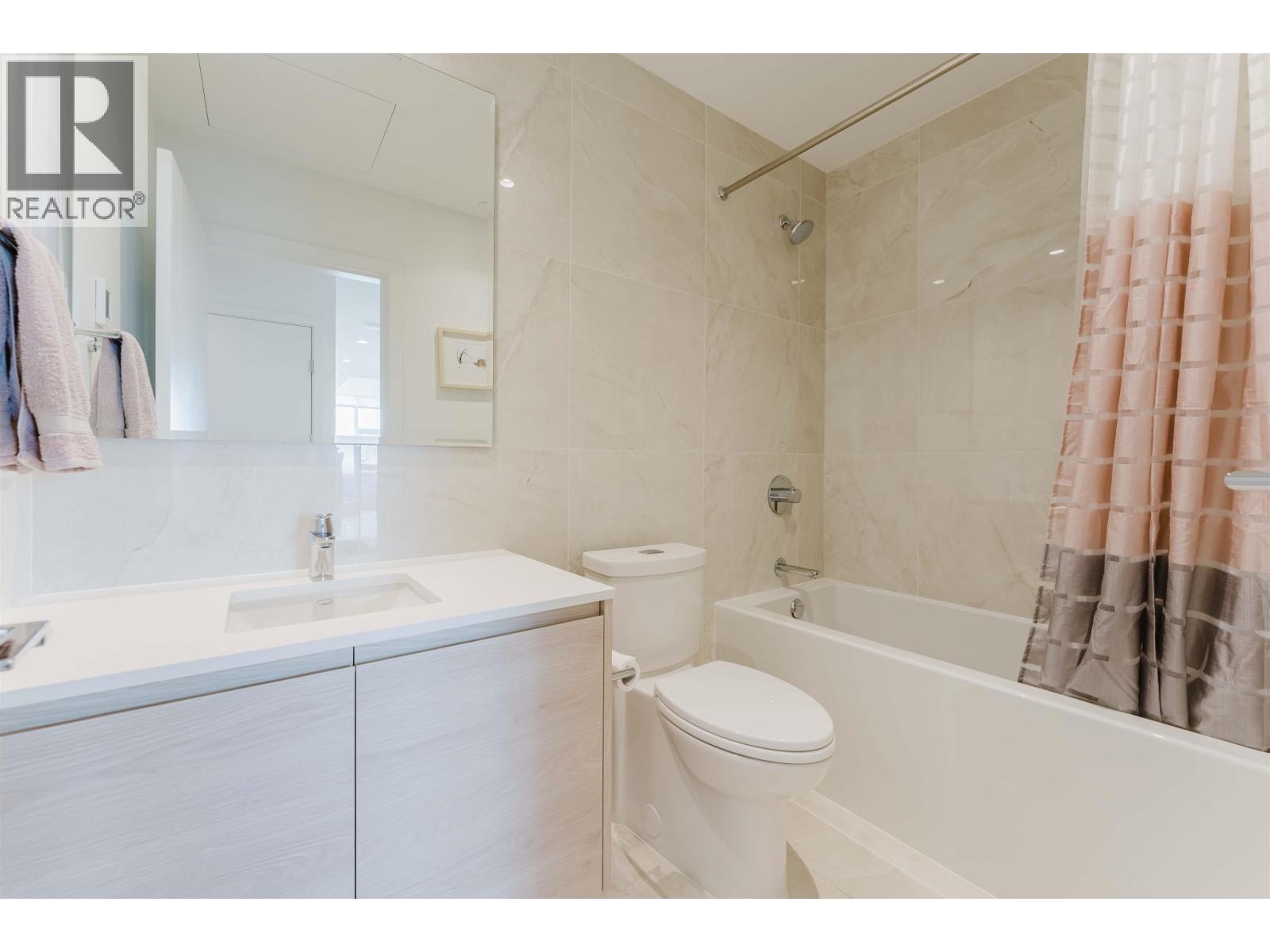 4605 680 Quayside Drive, New Westminster, British Columbia V3M 0P2 - Photo 23 - R3115202