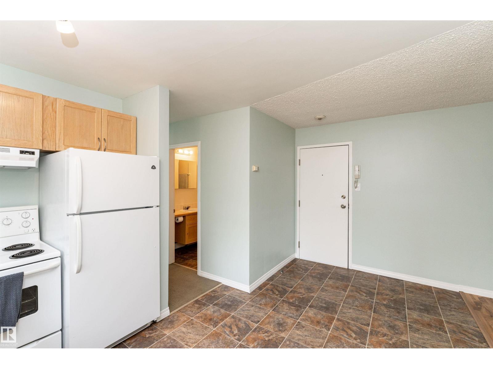 #5 8807 101 St Nw, Edmonton, Alberta  T6E 3Z9 - Photo 24 - E4486015