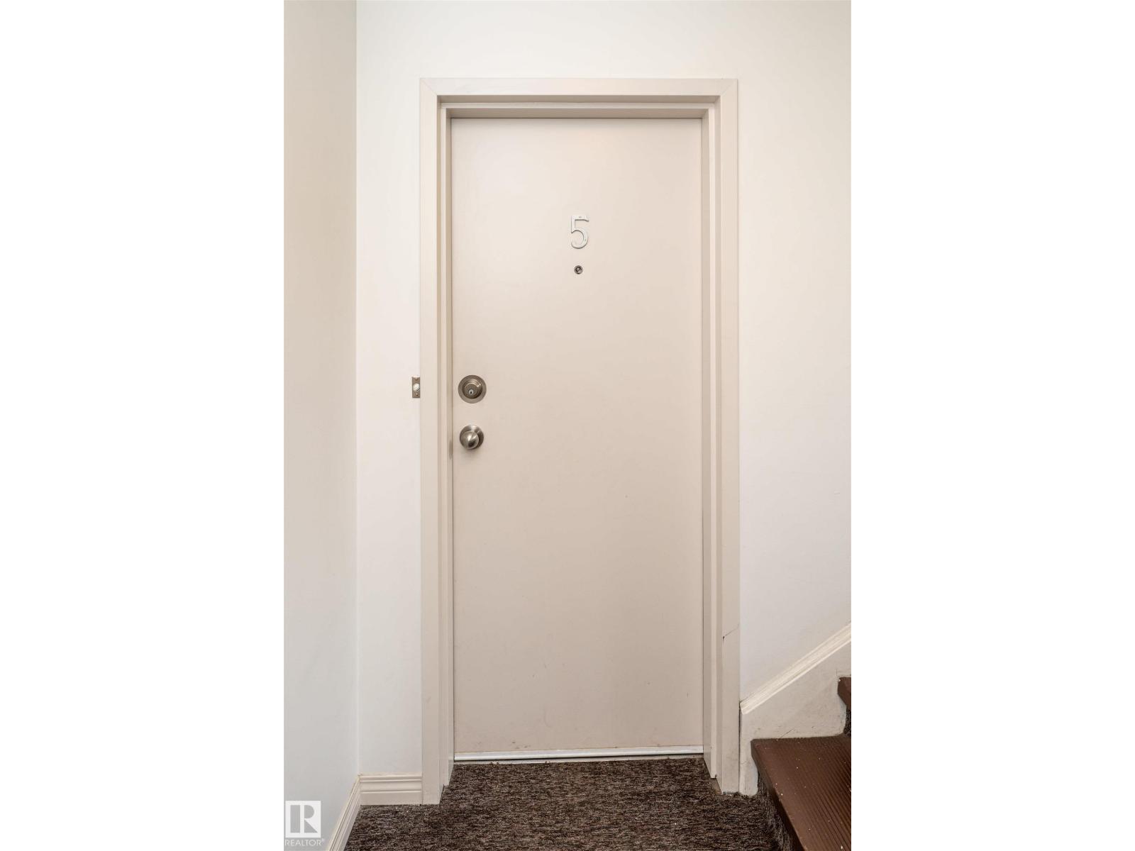 #5 8807 101 St Nw, Edmonton, Alberta  T6E 3Z9 - Photo 8 - E4486015
