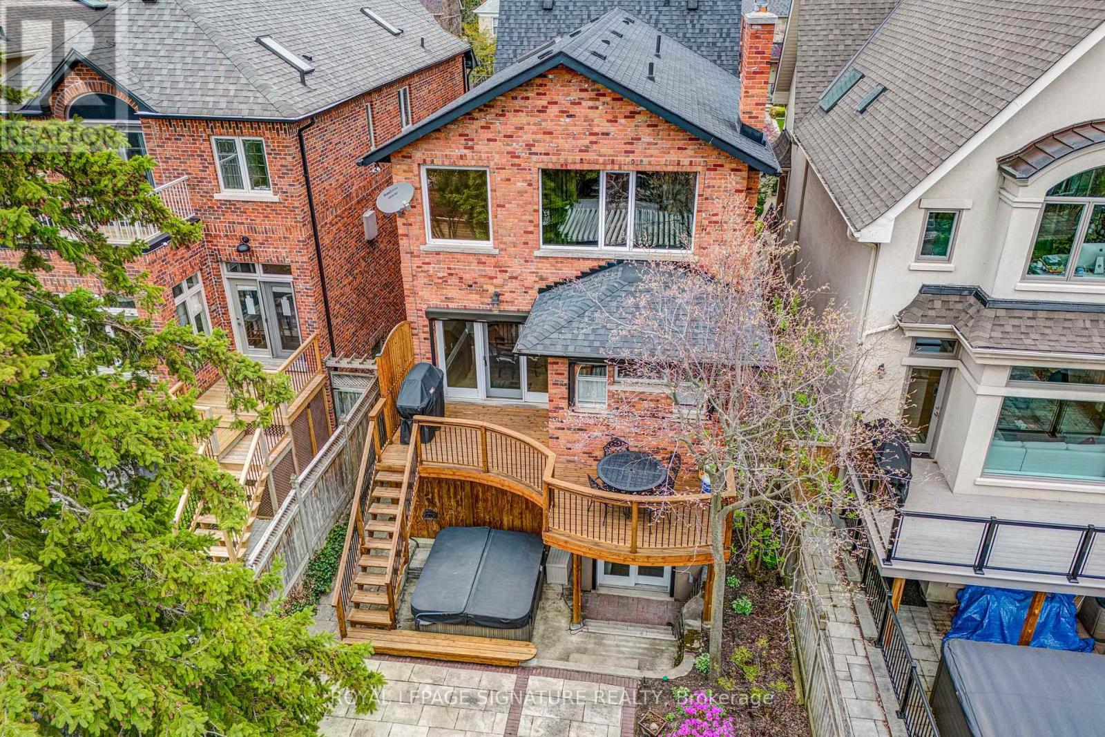 46 Esgore Drive, Toronto, Ontario  M5M 3R4 - Photo 31 - C13091628