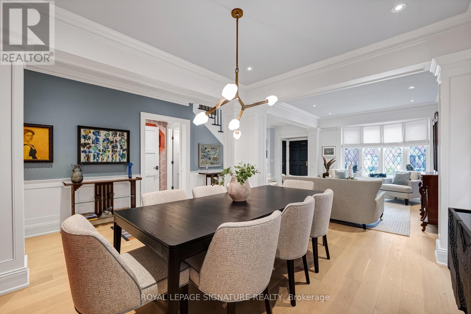 46 Esgore Drive, Toronto, Ontario  M5M 3R4 - Photo 6 - C13091628