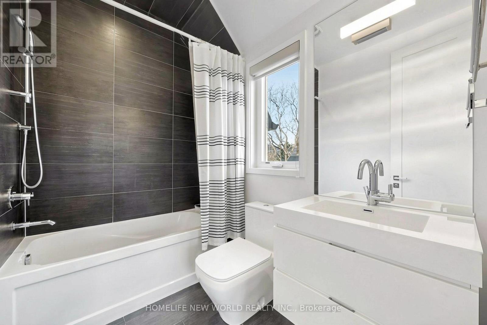 220 Roe Avenue, Toronto, Ontario  M5M 2J4 - Photo 23 - C13091648