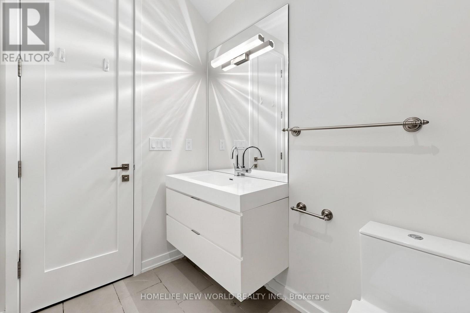 220 Roe Avenue, Toronto, Ontario  M5M 2J4 - Photo 32 - C13091648