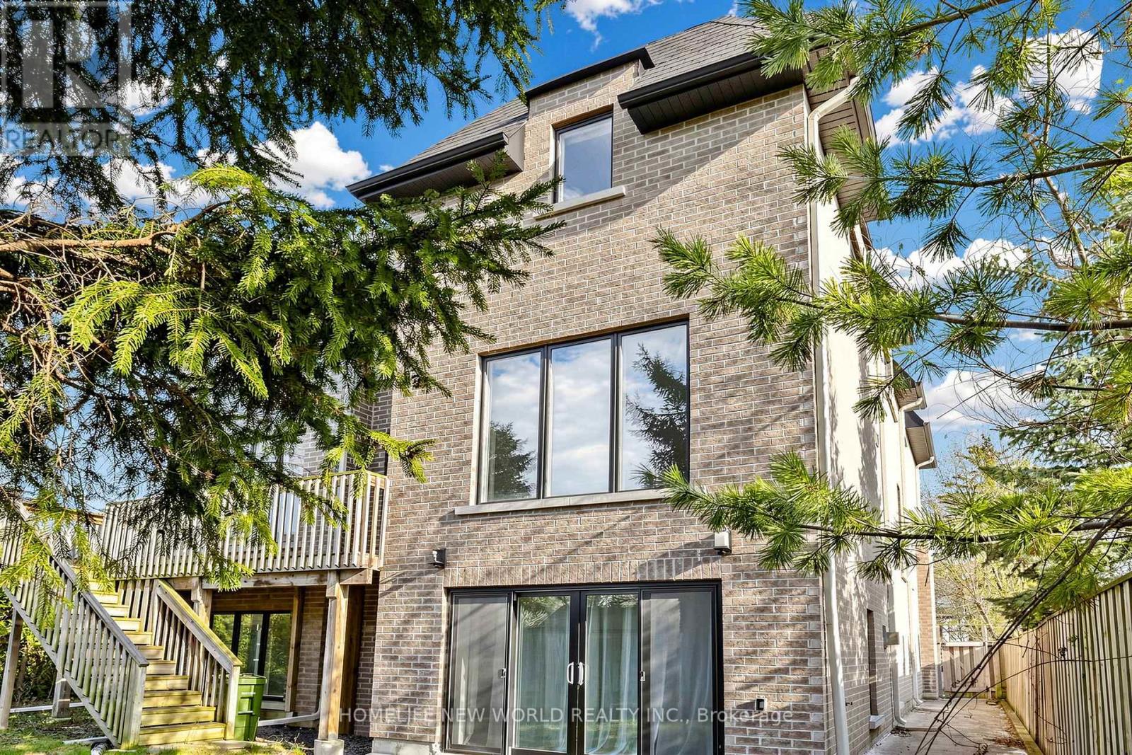 220 Roe Avenue, Toronto, Ontario  M5M 2J4 - Photo 33 - C13091648