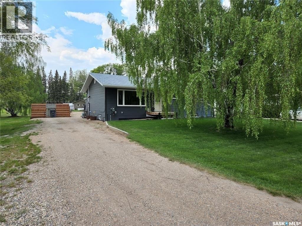 209 Albert Avenue S, Rose Valley, Saskatchewan  S0E 1M0 - Photo 3 - SK035002