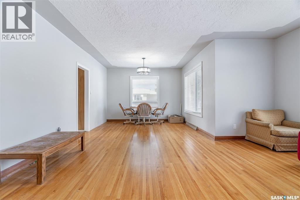 1402 14th Street E, Saskatoon, Saskatchewan  S7H 0A8 - Photo 10 - SK034930