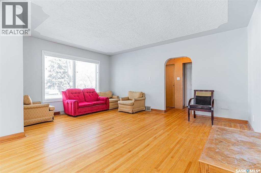 1402 14th Street E, Saskatoon, Saskatchewan  S7H 0A8 - Photo 13 - SK034930