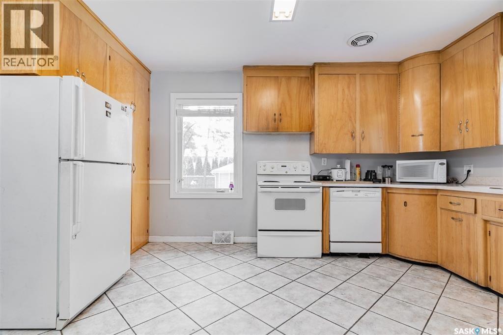 1402 14th Street E, Saskatoon, Saskatchewan  S7H 0A8 - Photo 20 - SK034930
