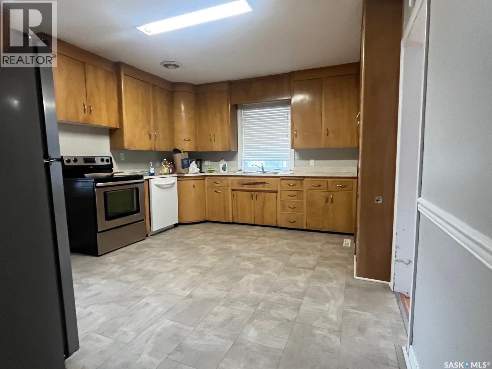 1402 14th Street E, Saskatoon, Saskatchewan  S7H 0A8 - Photo 7 - SK034930