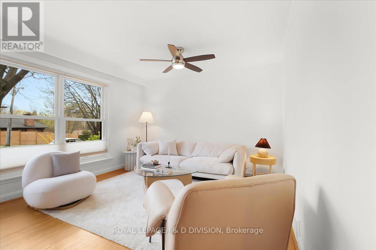 8 Gaiety Drive, Toronto, Ontario  M1H 1C1 - Photo 10 - E13091618