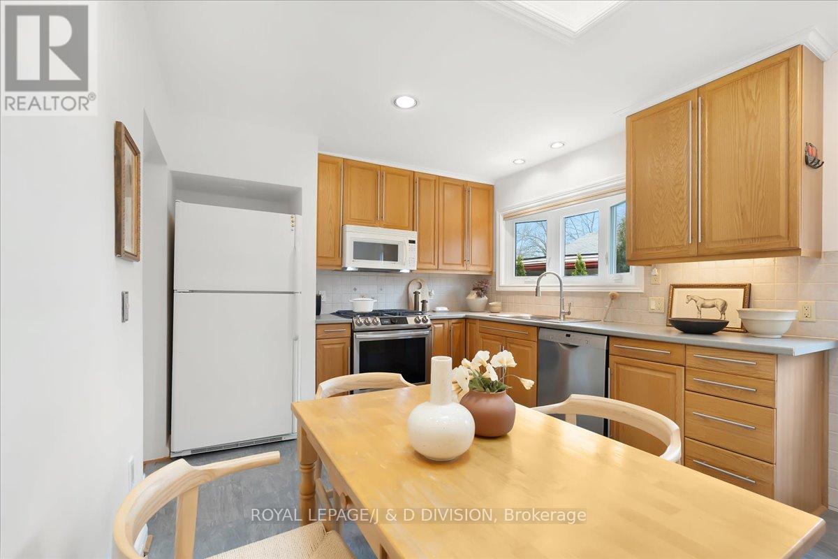 8 Gaiety Drive, Toronto, Ontario  M1H 1C1 - Photo 14 - E13091618