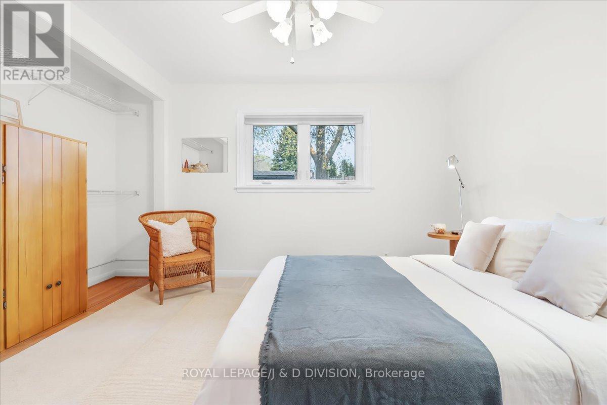 8 Gaiety Drive, Toronto, Ontario  M1H 1C1 - Photo 17 - E13091618