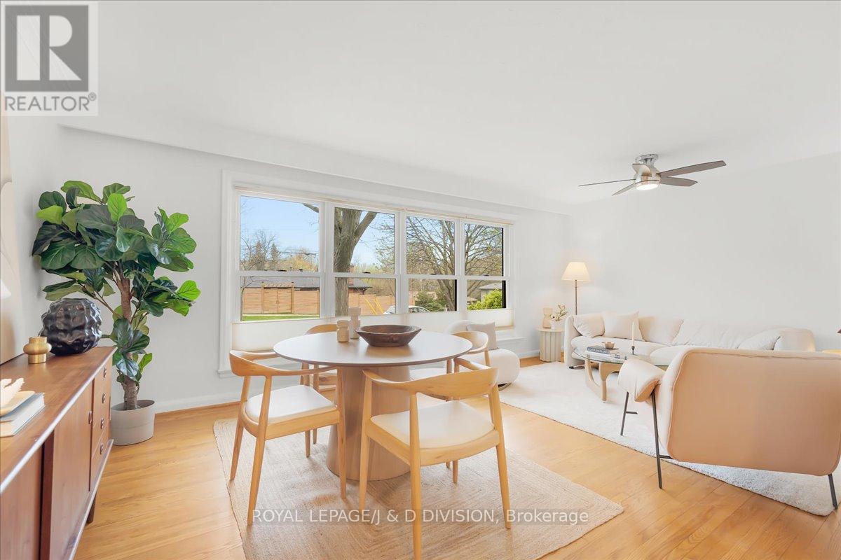 8 Gaiety Drive, Toronto, Ontario  M1H 1C1 - Photo 7 - E13091618