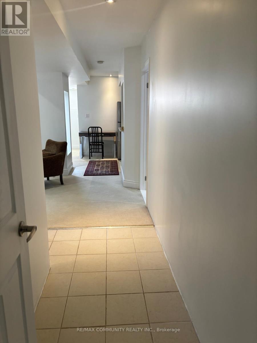 1606 Whitestone Drive, Oshawa, Ontario  L1K 2R9 - Photo 11 - E13091630