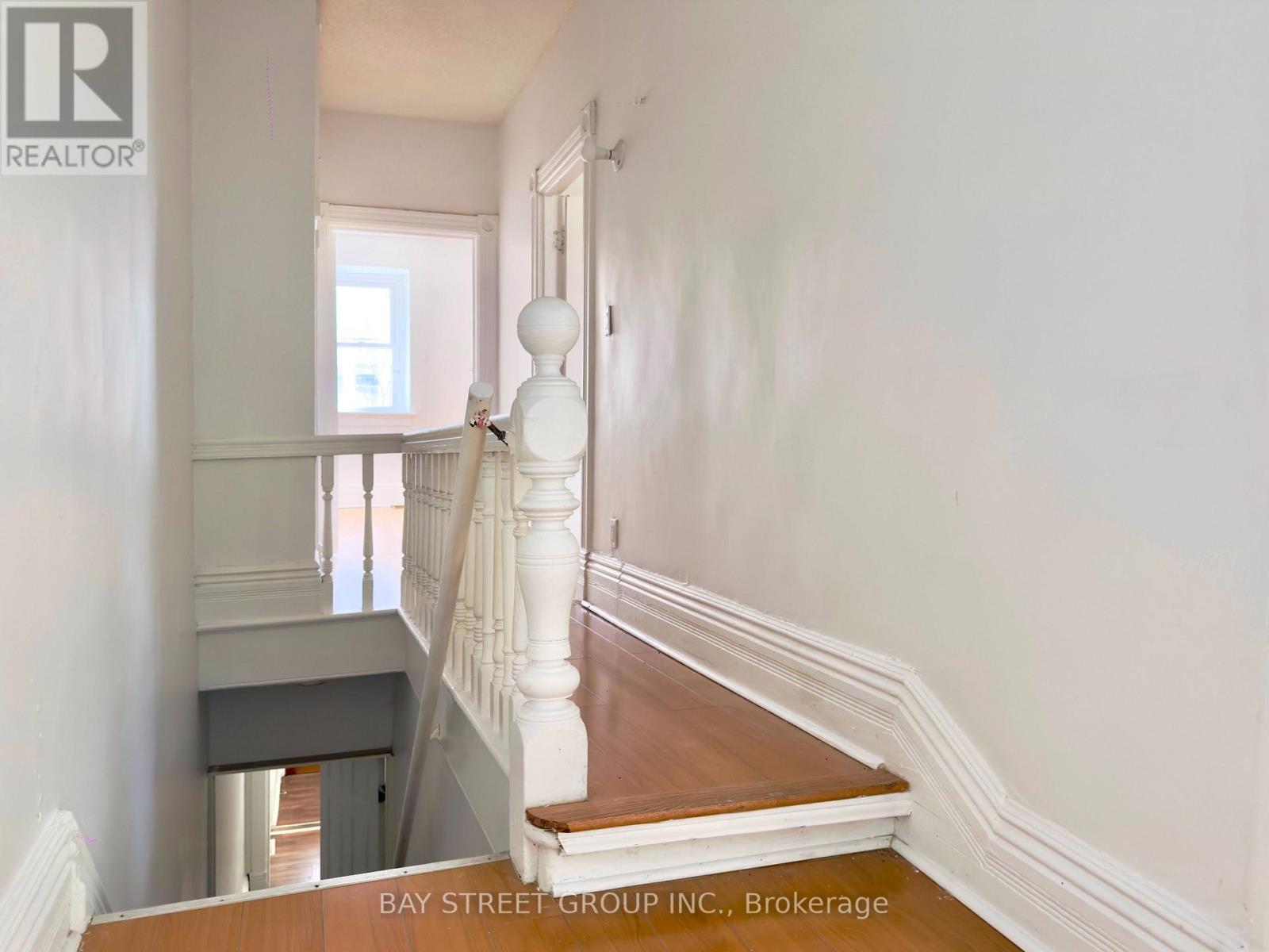 182 Boulton Avenue, Toronto, Ontario  M4M 2J9 - Photo 7 - E13091692