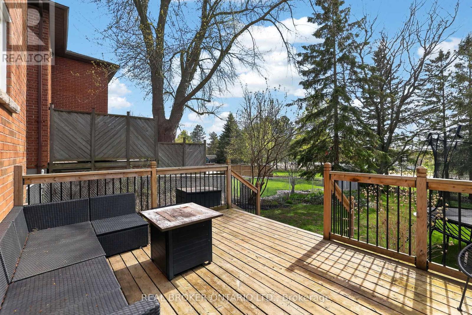 8 Mcquaid Court, East Gwillimbury, Ontario  L9N 1E8 - Photo 37 - N13091640