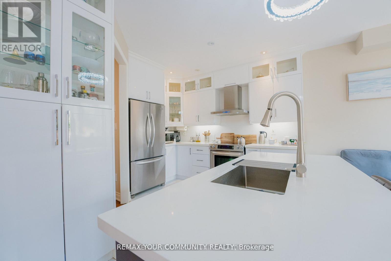 117 Hansard Drive, Vaughan, Ontario  L4H 0V8 - Photo 8 - N13091716