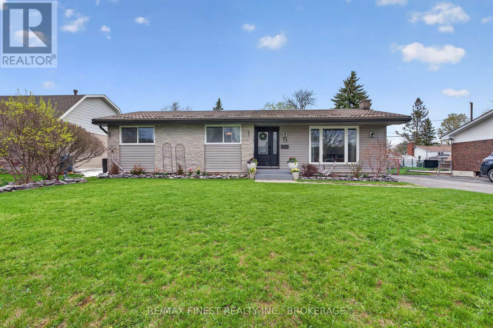 71 LITTLEFIELD ROAD, Loyalist, Ontario