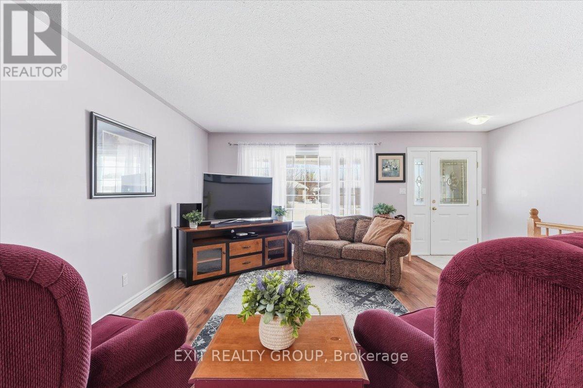 14 Stonegate Crescent, Quinte West, Ontario  K0K 2C0 - Photo 11 - X13092086