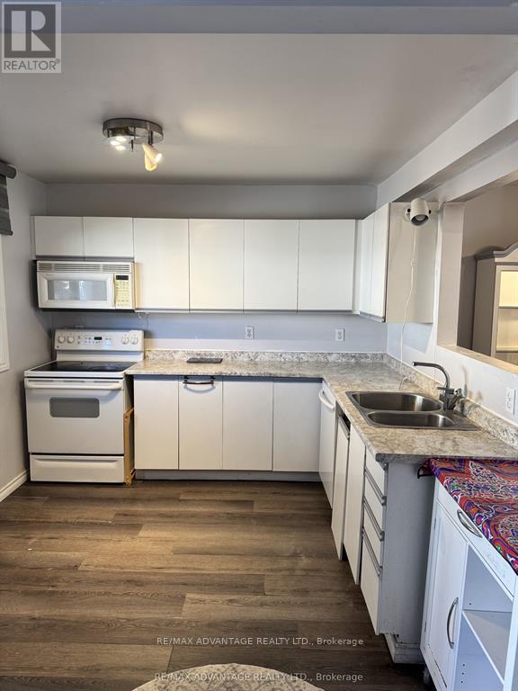 71 - 1318 Highbury Avenue N, London East, Ontario  N5Y 5E5 - Photo 2 - X13092094