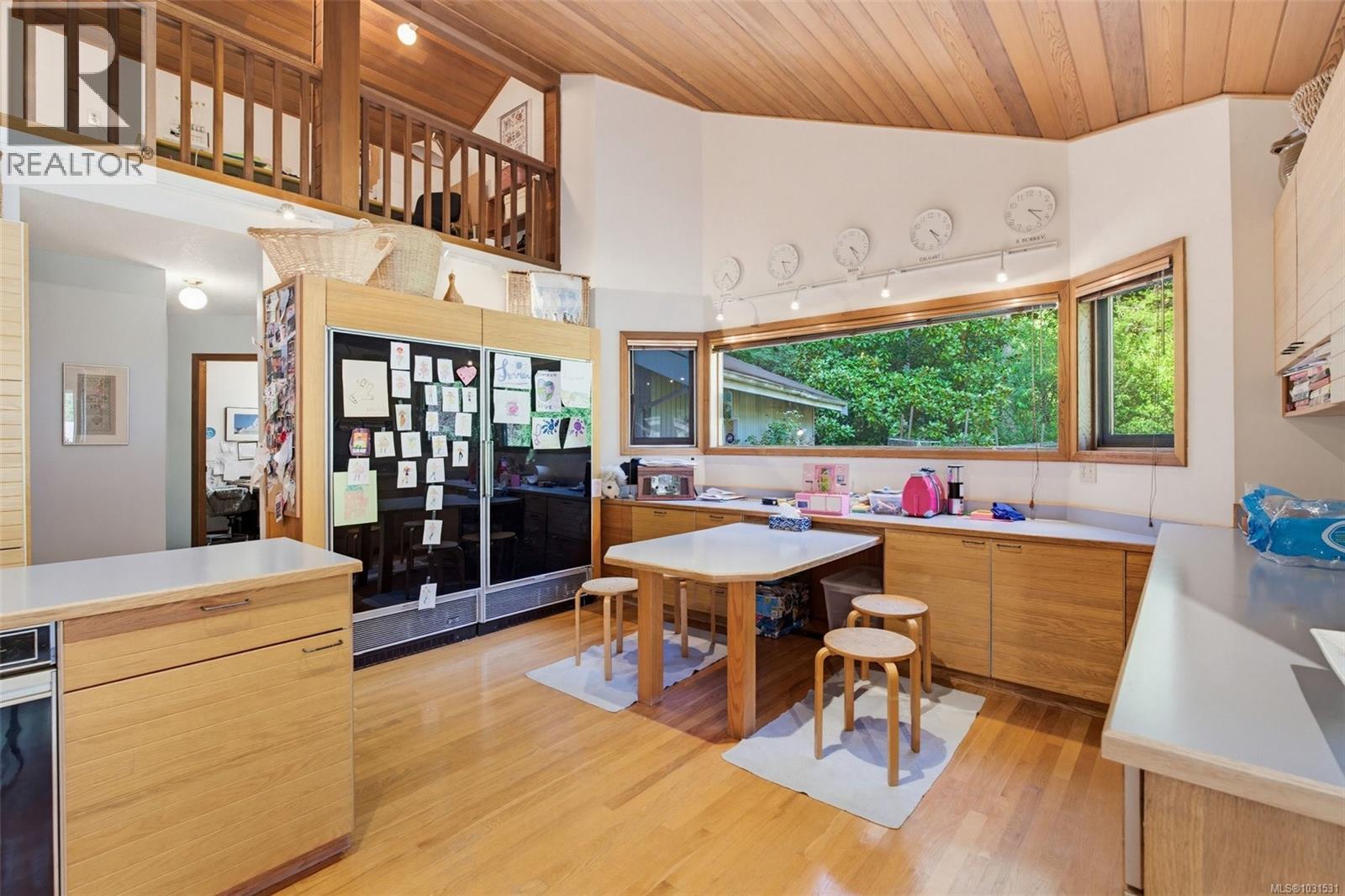 5630 Batu Rd, Saanich, British Columbia  V8Z 6K5 - Photo 24 - 1031531