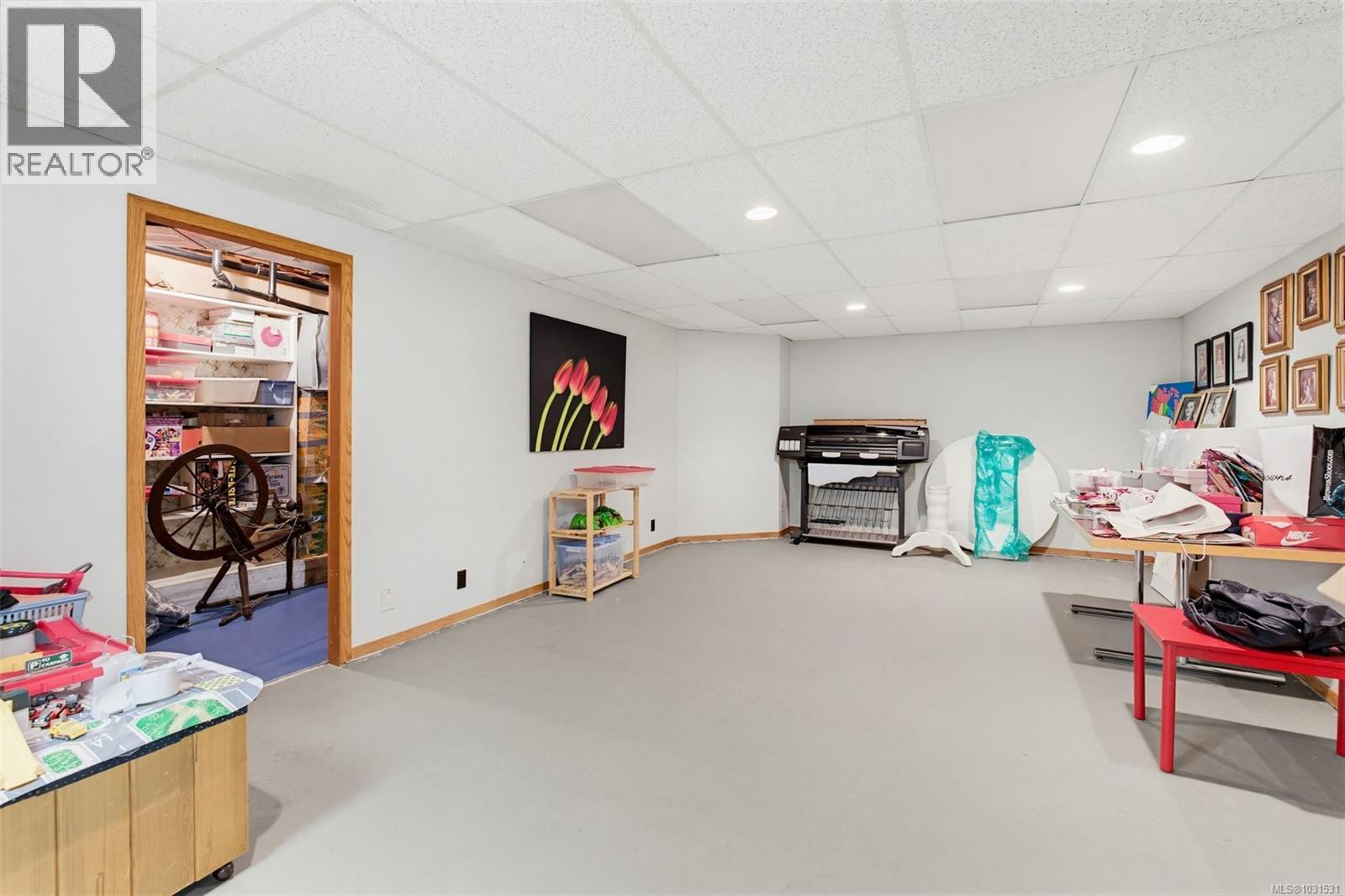 5630 Batu Rd, Saanich, British Columbia  V8Z 6K5 - Photo 41 - 1031531