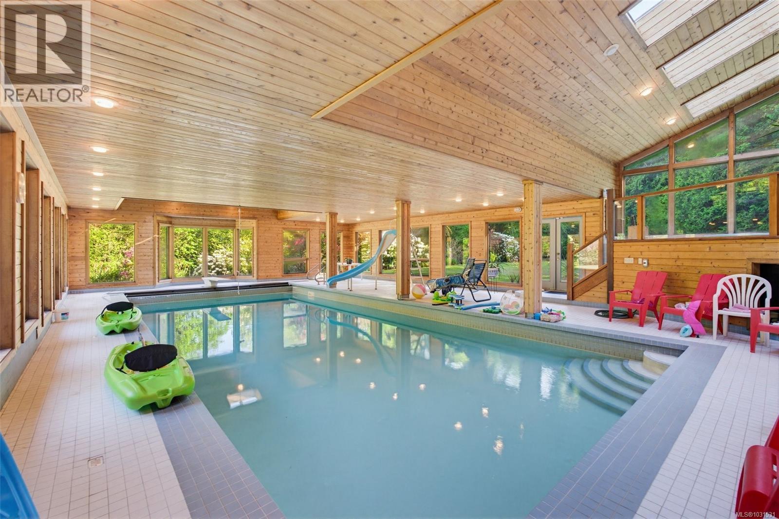 5630 Batu Rd, Saanich, British Columbia  V8Z 6K5 - Photo 51 - 1031531