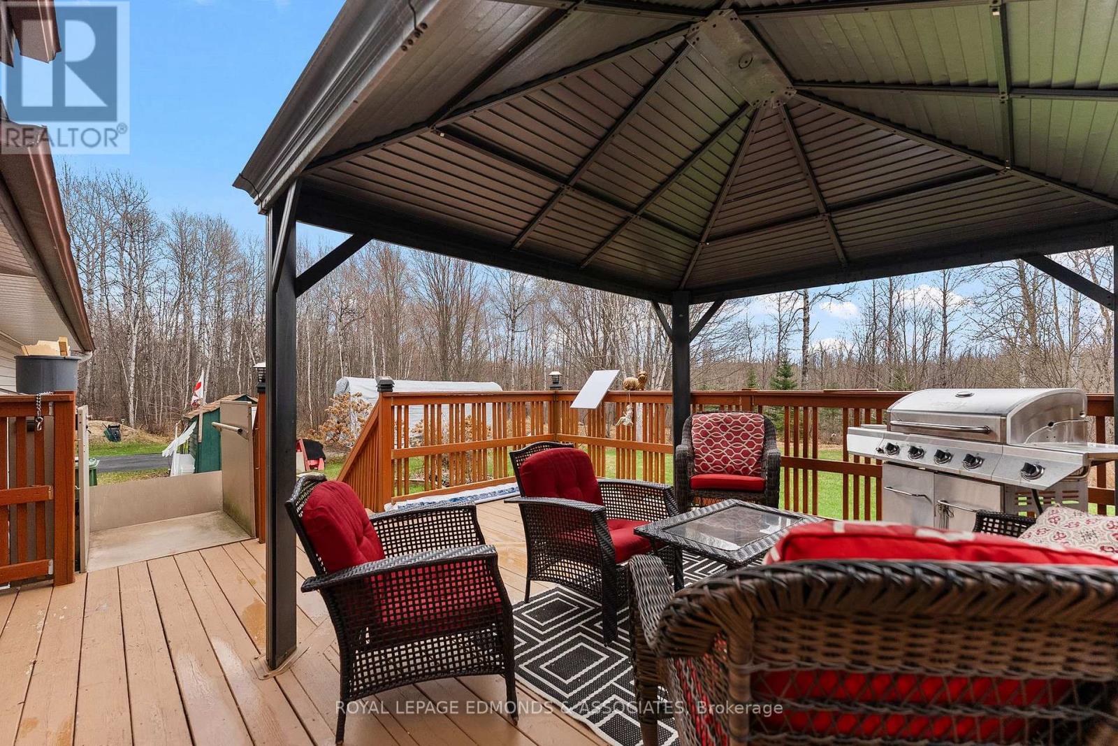 1523 Barron Canyon Road, Petawawa, Ontario  K8A 6W7 - Photo 34 - X13092092