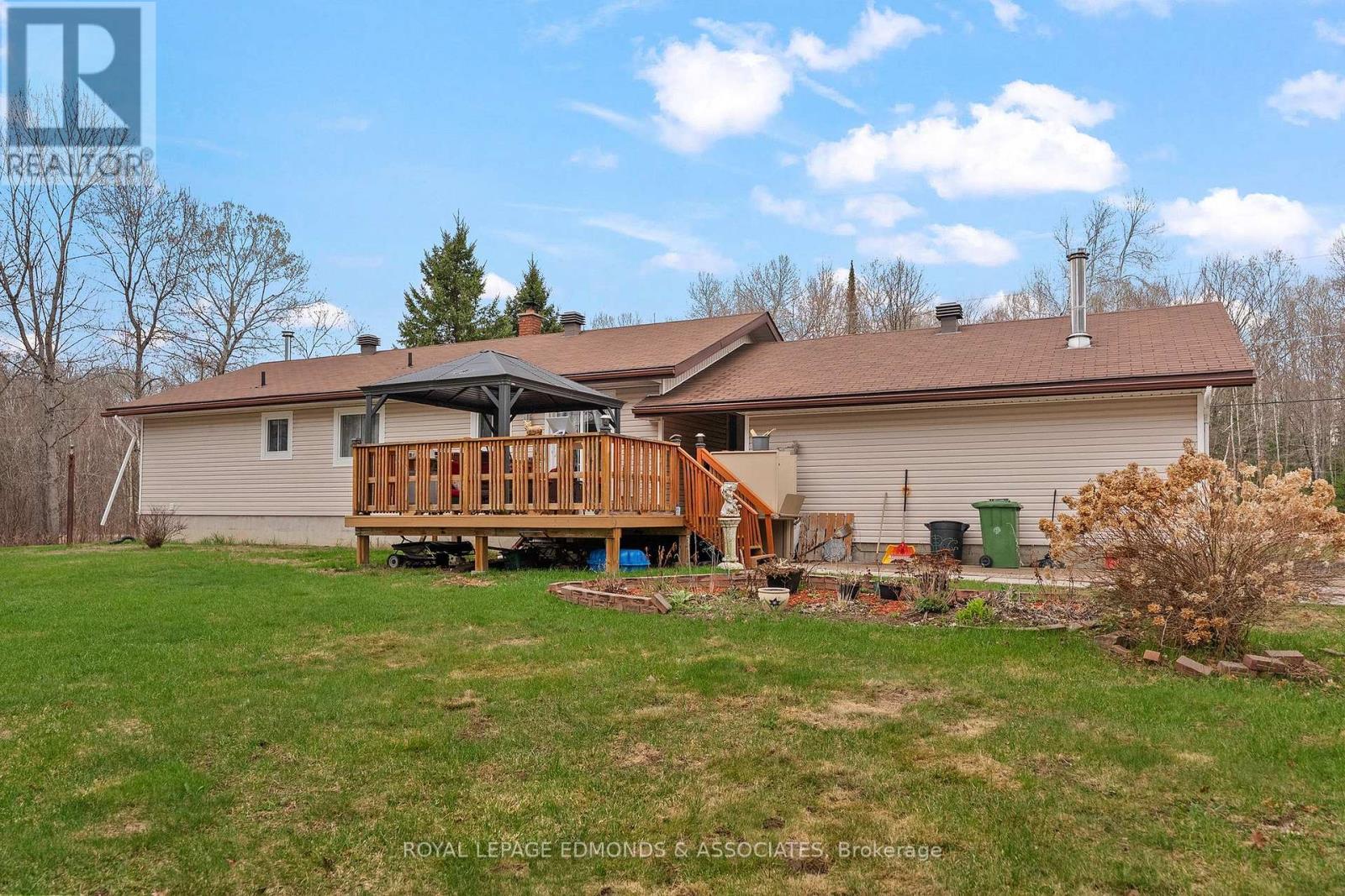 1523 Barron Canyon Road, Petawawa, Ontario  K8A 6W7 - Photo 37 - X13092092