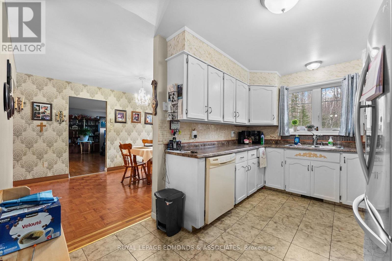 1523 Barron Canyon Road, Petawawa, Ontario  K8A 6W7 - Photo 8 - X13092092