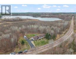 1523 BARRON CANYON ROAD, Petawawa, Ontario